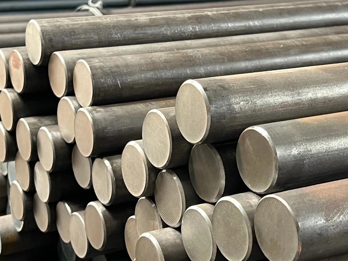 Steel bars warehouse — Double Steel Corp.